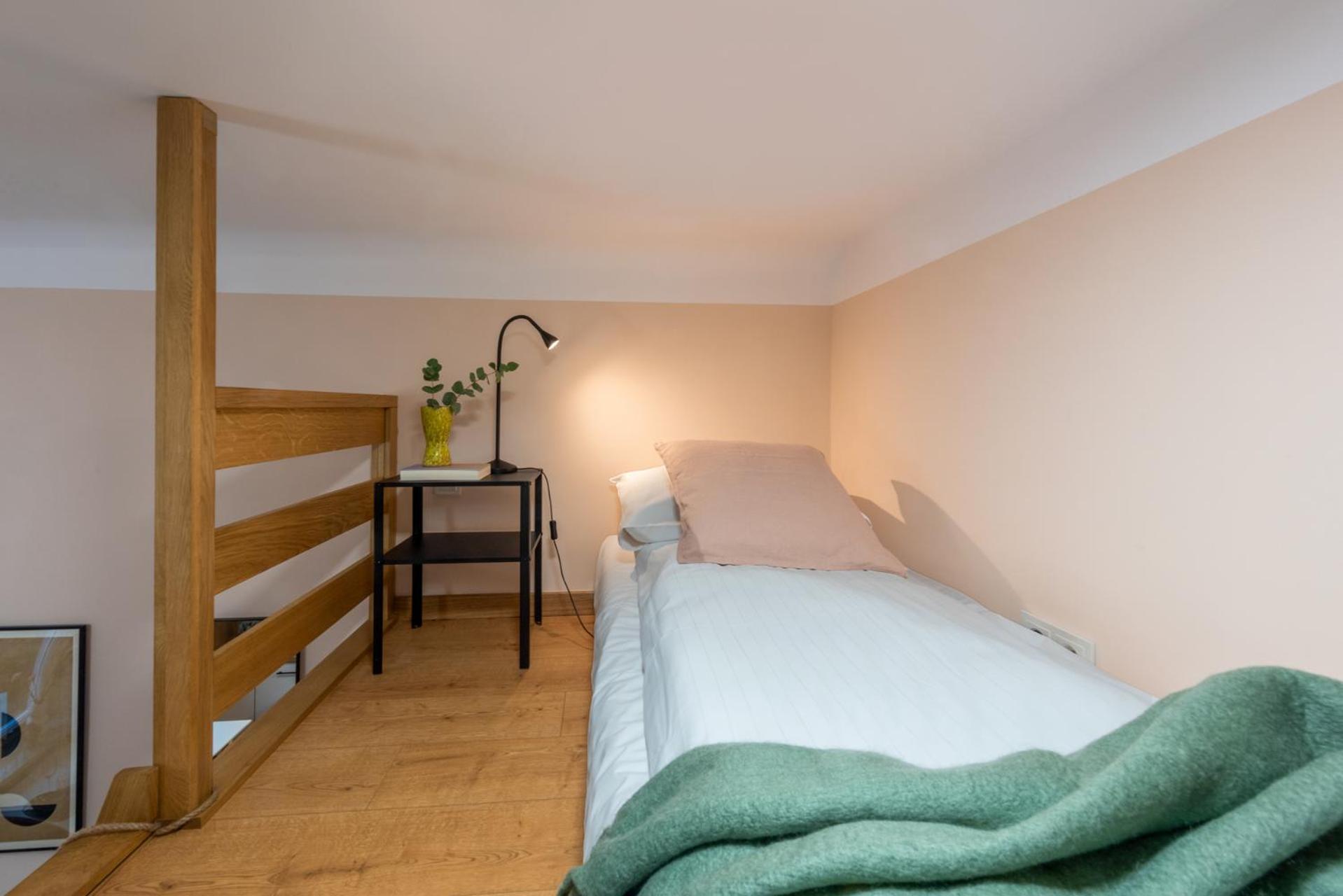 Studio Apartment